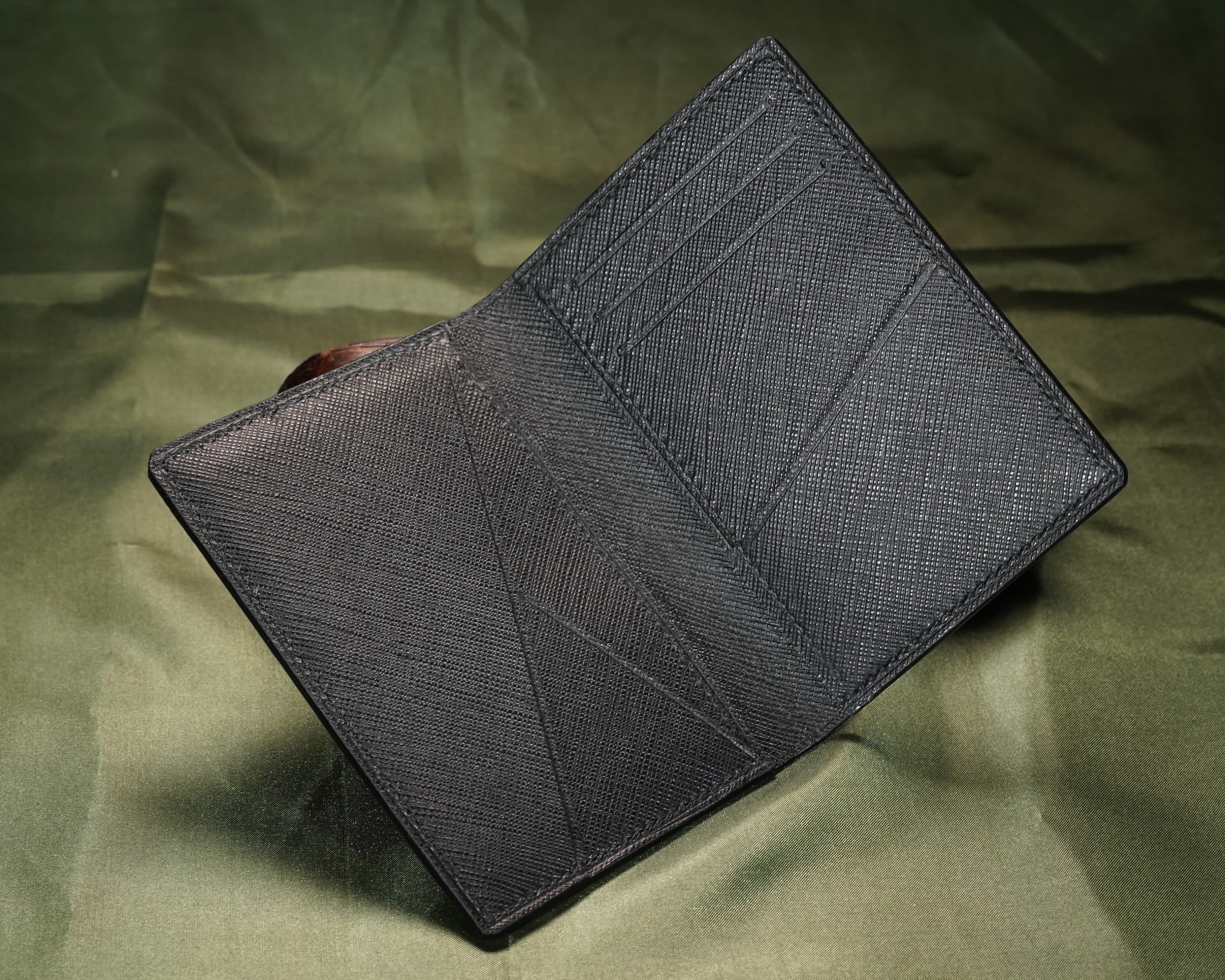 Saffiano & Epi Leather Vertical Bifold Pocket Organizer 