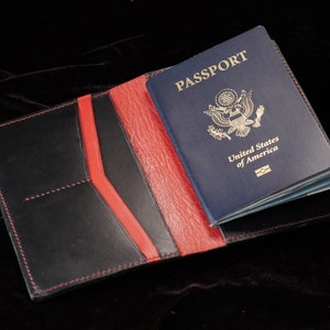 Cartera de viaje de cuero para pasaporte/tarjeta de vacunación, elegante funda para pasaporte para tarjetas de embarque, billetes, mapas y tarjetas de metro.