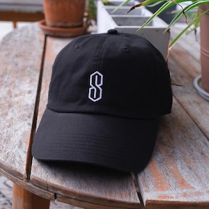 Gorra bordada Super S genial