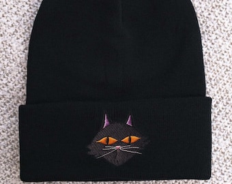 Black Cat Spooky geborduurde beanie