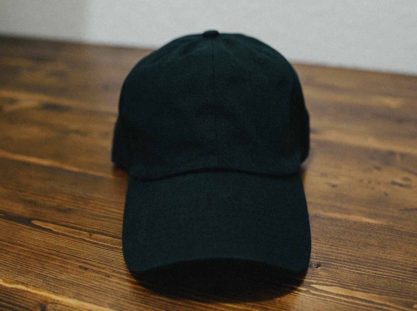 black plain dad hat