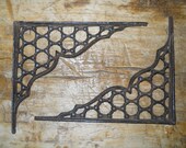 2 Cast Iron Antique Style LARGE RING Brackets, Garden Braces Shelf Bracket