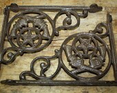 2 Cast Iron Gun Style PISTOL Brackets, Garden Braces COWBOY Shelf Bracket TEXAS