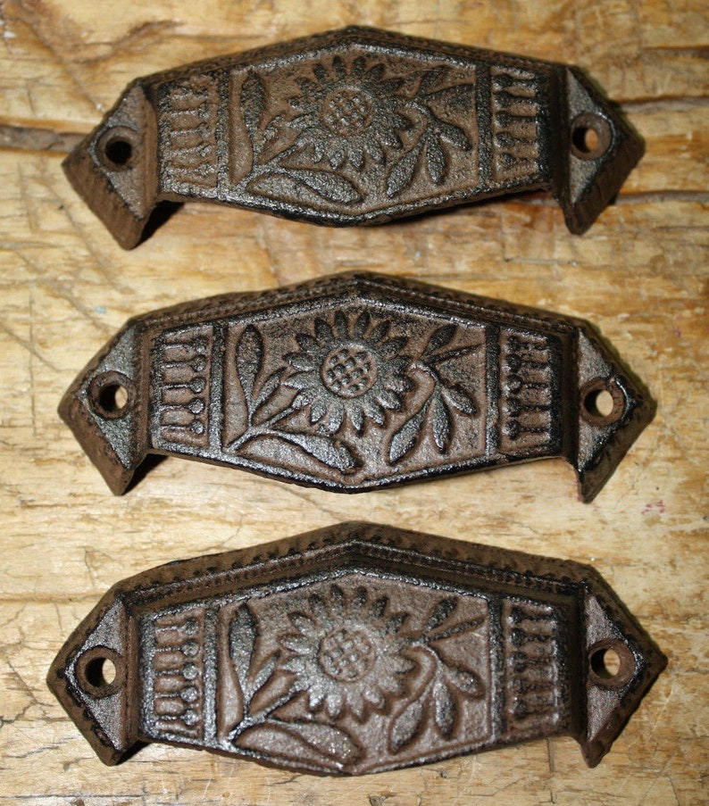 2 Cast Iron Antique Victorian Style OVAL Drawer Pull Barn Handle Door Handles