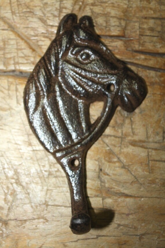 Cast Iron 2 Horse head 2 Hook towel coat hat or key holder Western Tack