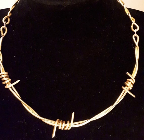 Barb Wire Necklace in Gold - Etsy Australia