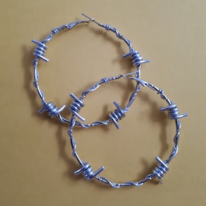 Handmade Silver or Gold Aluminium Twisted Barb Wire hoop earrings 90&#39;s style goth punk