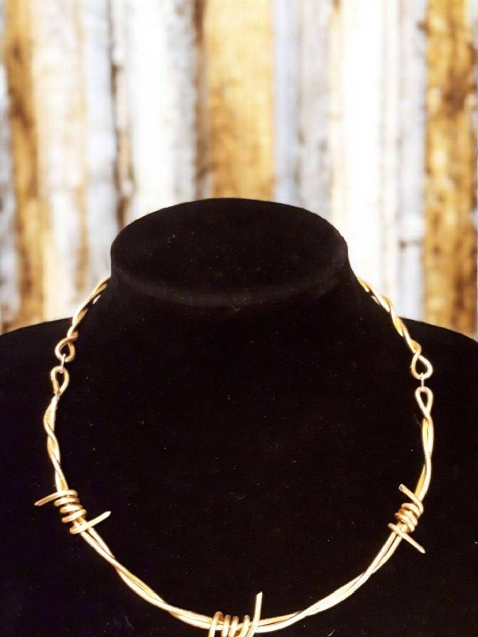 Barb Wire Necklace in Gold