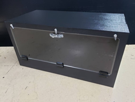 custom plastic vivarium