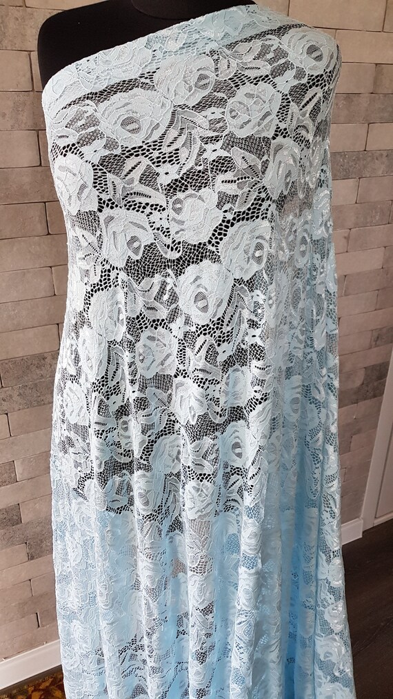 stretchy lace wedding dress