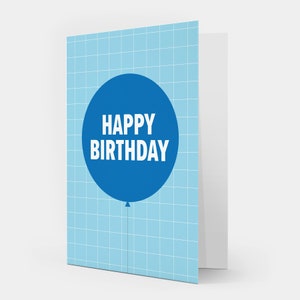 Biglietto con palloncino blu di buon compleanno vuoto all'interno per lui e per il compleanno del bambino
