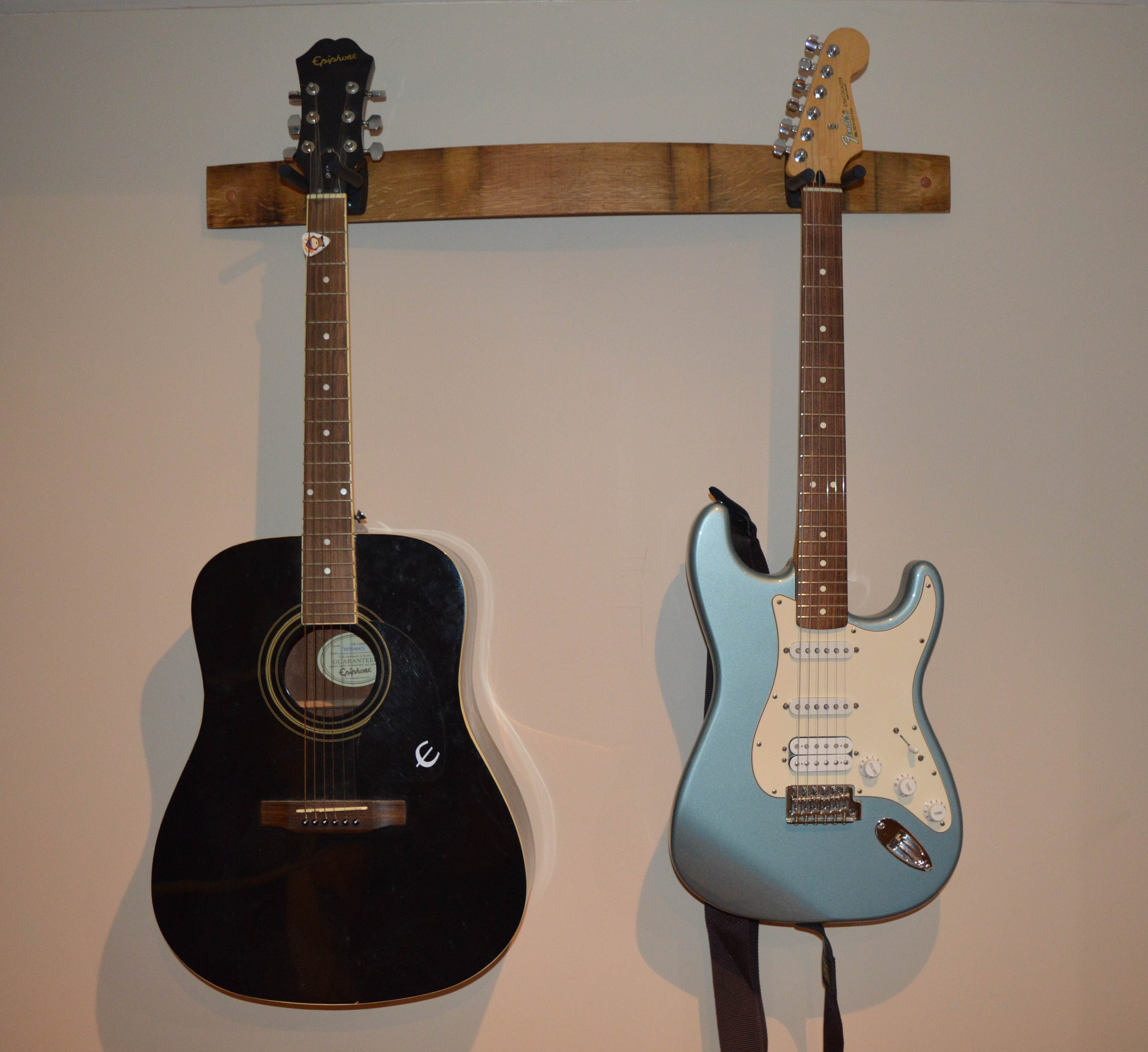 Double Guitar Rack Made From Wine Barrel Staves / Guitar Rack Etsy Canada