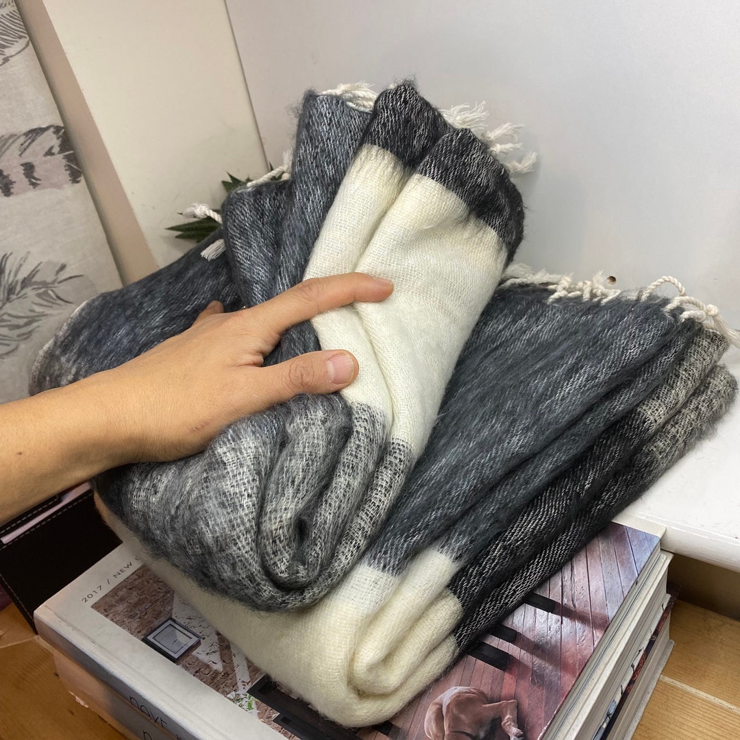 Himalayan Yak Wool Throws / Blankets Travel Throws Study & Living Room