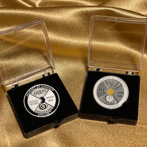 Decision Assistant Coins (2 coins) | Divination | Oracle Coin | Yes No Coin | Coin Flip | Decision Coin | Let Go | Sun Moon | Questions |
