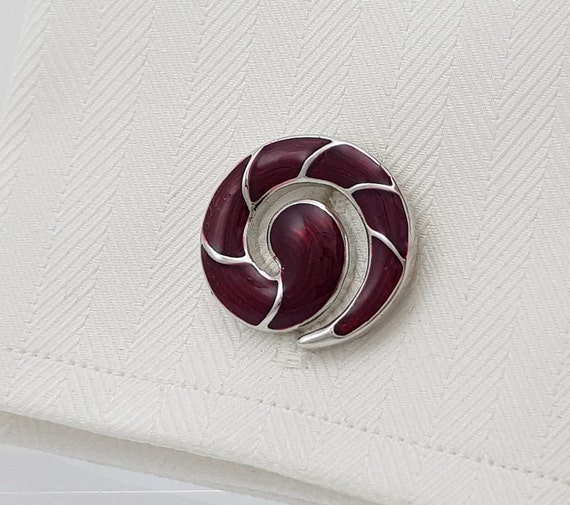 Vibrant Deep Red Swirl Enamel Cufflinks for Men - Elegant Wedding Groomsman Gift Accessory