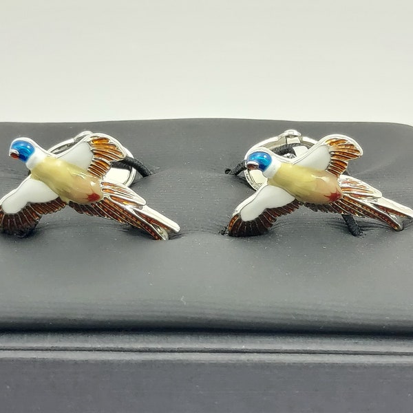 Hand painted vintage enamel Pheasant cufflinks, Beautifully hand made in London England, Perfect for any occasion! Plus FREE DELIVERY! :)