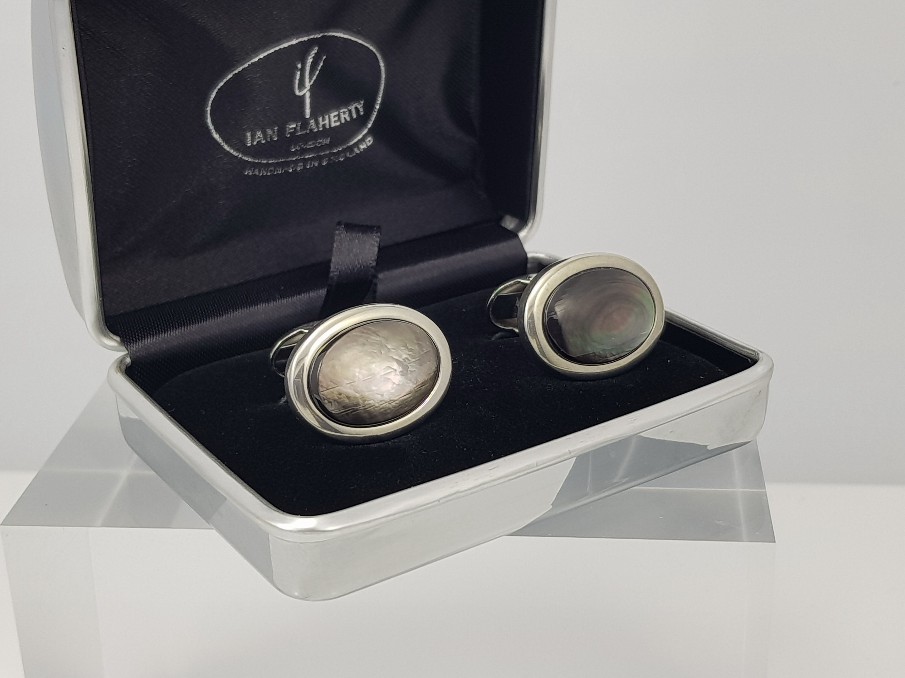 Men's Stunning Black Pearl cufflinks Perfect 30th Etsy