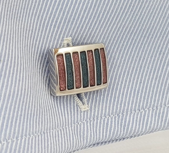 Elegant Two-Tone Enamel Striped Cufflinks: Pink & Sky Blue Unisex Accessory for Formal Occasions