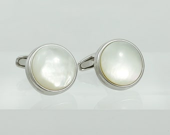 Ideal 30th wedding anniversary cufflinks for your husband, Men's gorgeous natural Pearl cufflinks, FREE SHIPPING!