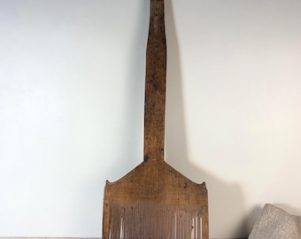 Big Wooden wool comb with handle country primitive Yarn combs