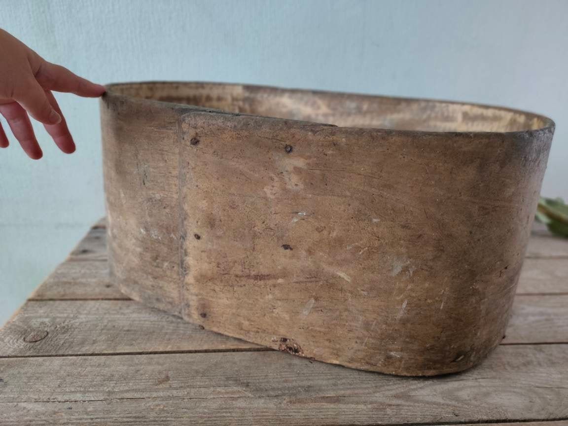 Alter Vintage Holzkorb. Hergestellt aus massivem Holzstück. | Etsy