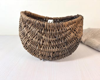Vintage Handwoven Wicker Basket  Rustic Willow Fruit Basket, Farmhouse Decor