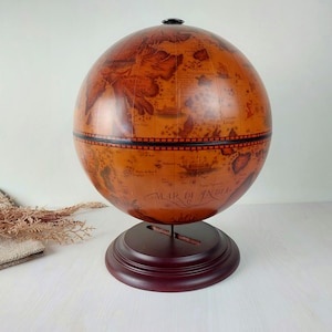 Vintage Globe Bar - Antike Karte Design Spirituosenschrank mit Stauraum und elegantem Charme der alten Welt