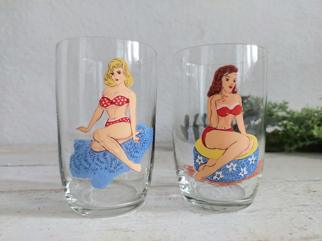 Vintage Pin up Girls Glasses Set of 2. Clear Glass Juice Glassware ...