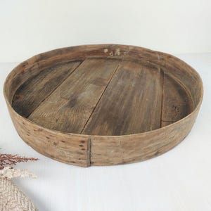 big vintage wooden round Primitive kitchen tray, rustic and charming centerpiece