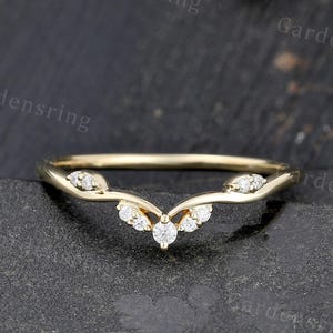 Unique Moissanite curved wedding band Vintage solid gold Diamond wedding band Dainty Delicate stacking matching band Anniversary gift ring.