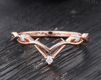 Vintage Moissanite Curved wedding band Solid Rose Gold Wedding ring Diamond Vine Marriage ring Dainty Twig band Promise Anniversary ring.