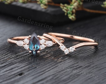 Marquise cut Alexandrite Engagement ring set Vintage Rose gold cluster Marquise Moissanite Diamond ring promise Anniversary Bridal ring set