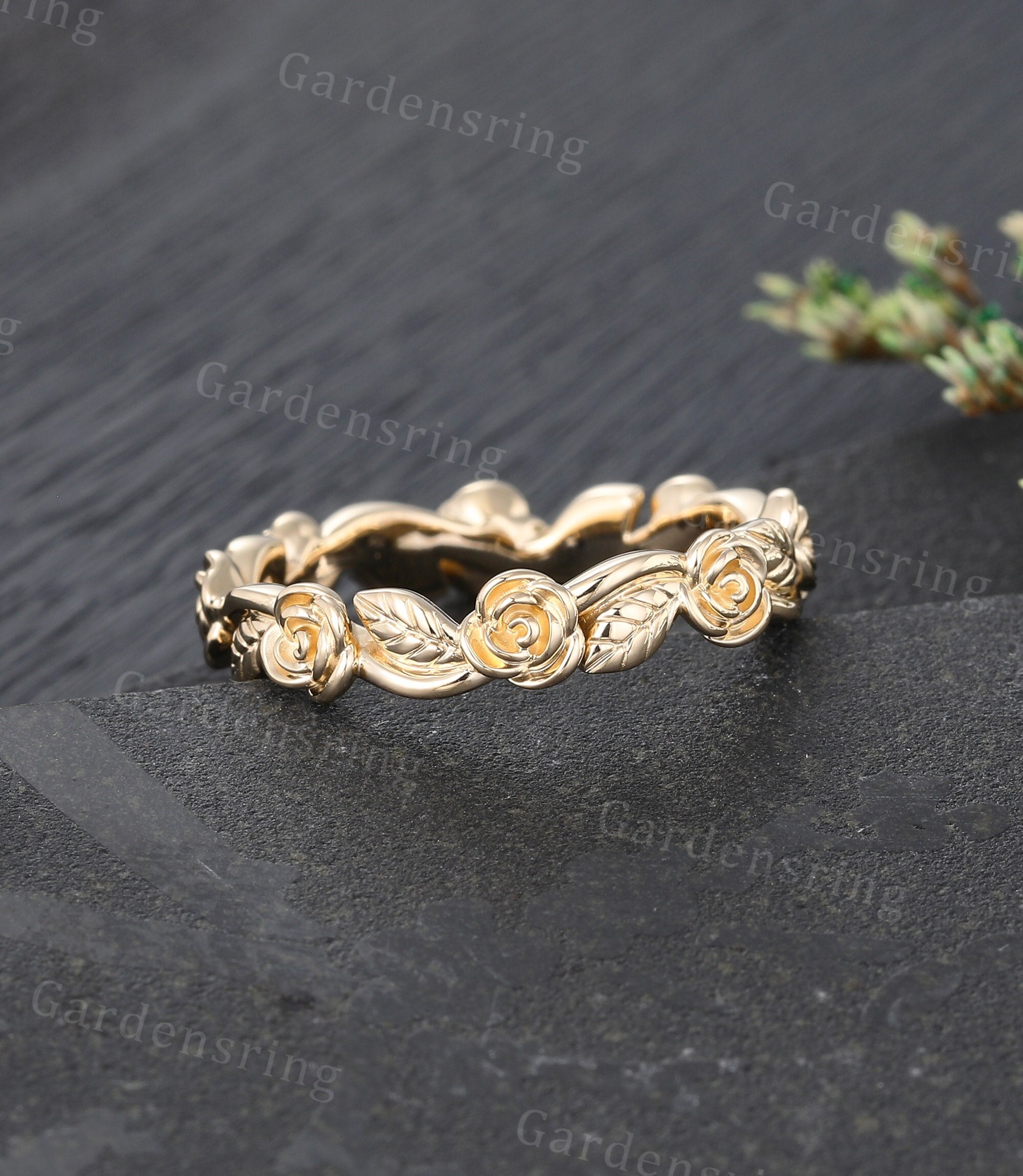 Vintage Solid 14K Yellow Gold Floral Wedding Band Unique Simple Plain ...