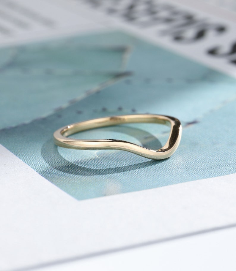 Curved Wedding Band Vintage Solid 14k Yellow Gold Antique Wedding Band ...