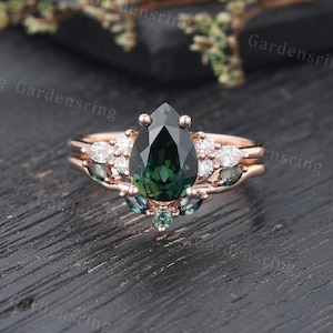 Pear shaped Blue Green sapphire Engagement ring set Vintage rose gold Marquise Moissanite Diamond ring cluster Bridal set Anniversary ring
925 sterling silver (Rose gold/Gold plated) and Solid 14 K/18 K gold(Rose gold/White gold) are available.