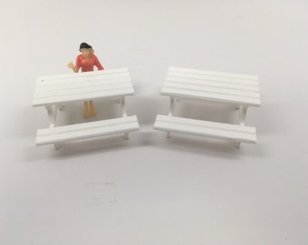 Set of 2 G Scale Picnic Table