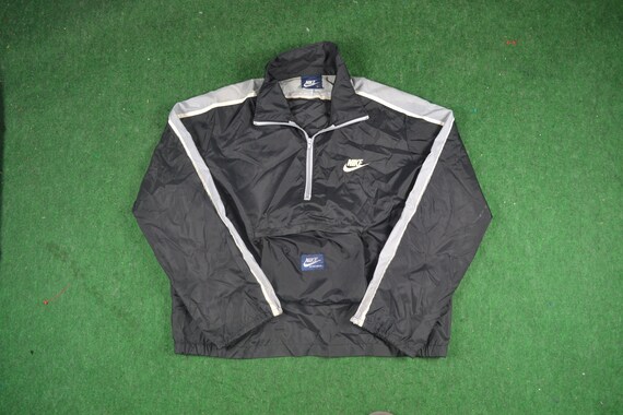 nike swoosh packable windbreaker jacket