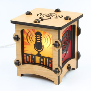 On Air Home Office Wooden Statement Lantern, Cozy unique lantern made with solid Maple or Cherry Wood, Professionally finished electric lamp 画像 1