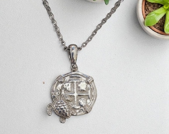 atocha turtle bezel mini coin