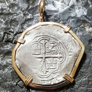 Large gorgeous Atocha silver with solid 14kt gold bezel
