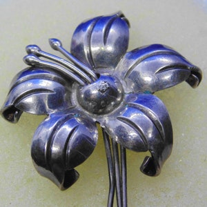 Vintage Sterling Plumeria/Squash Blossom brooch/pin