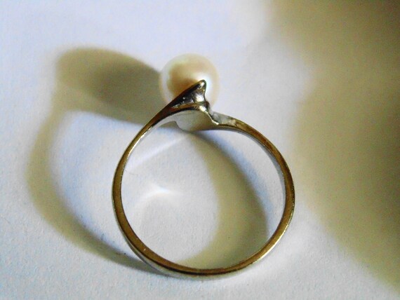 Beautiful white Akoya 6.5mm pearl ring 10kp white… - image 3