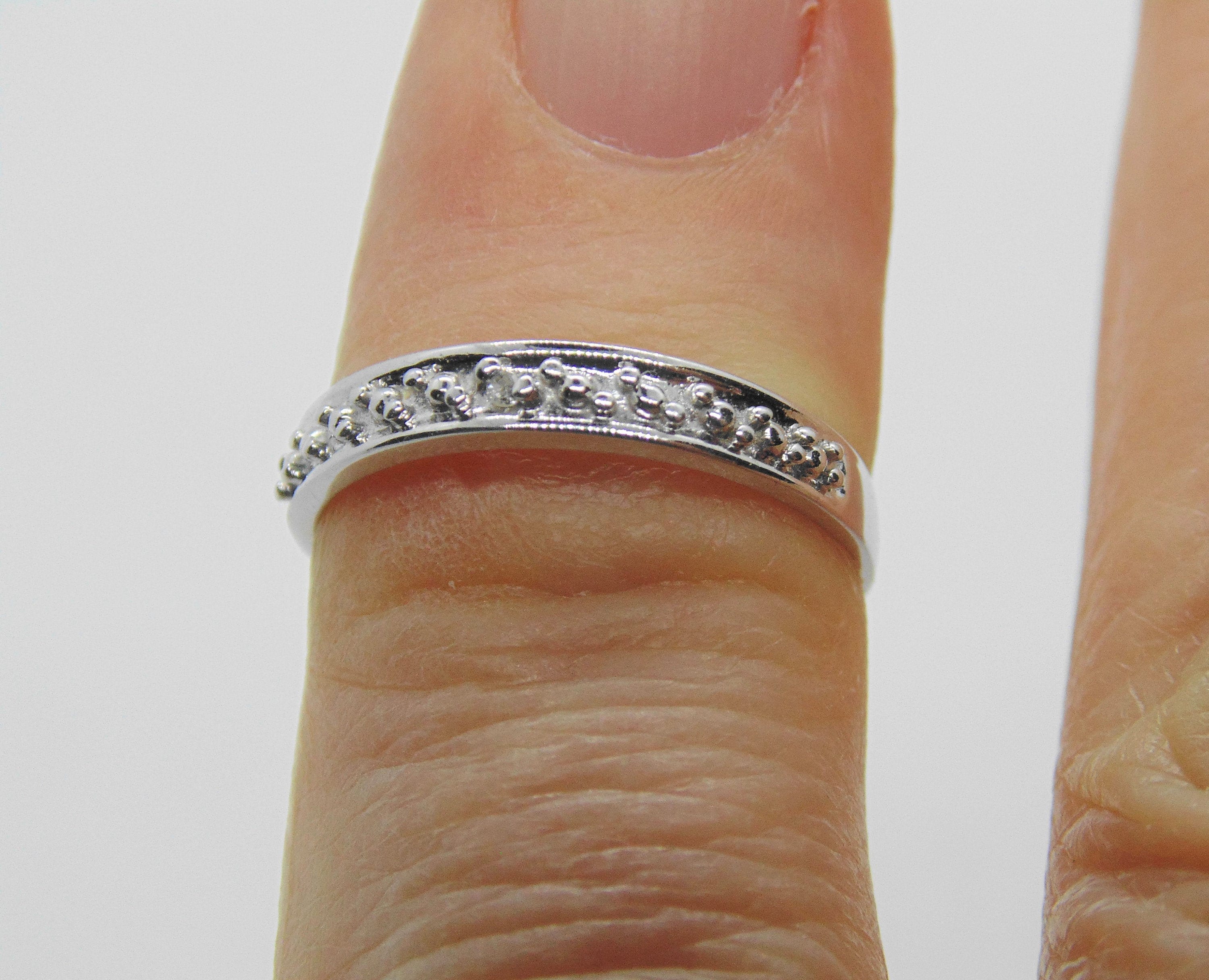 Diamond Toe ring 10kt White gold Etsy