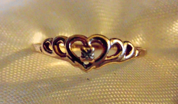 10kt plumb yellow gold diamond ring sz 6 - image 1