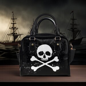 Small skull purse hotsell