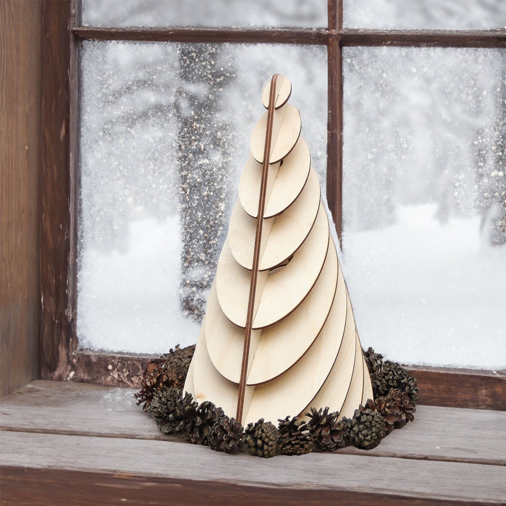 Produktbild von Wand-Weihnachtsbaum Aus Holz: Festliche Note Für Jedes Zuhause