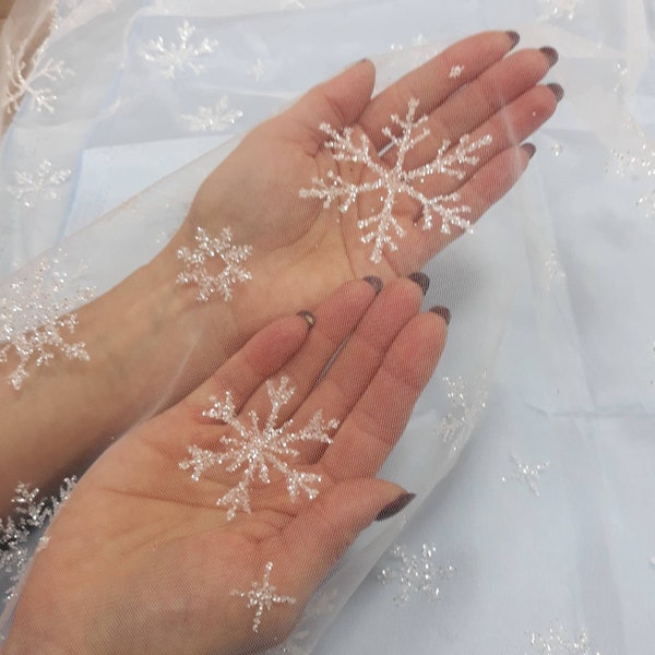 White Snowflakes tulle fabric Glitter Tulle fabric Christmas tulle Tulle fabric by yard White Soft tulle fabric tulle fabric Tulle Whosale