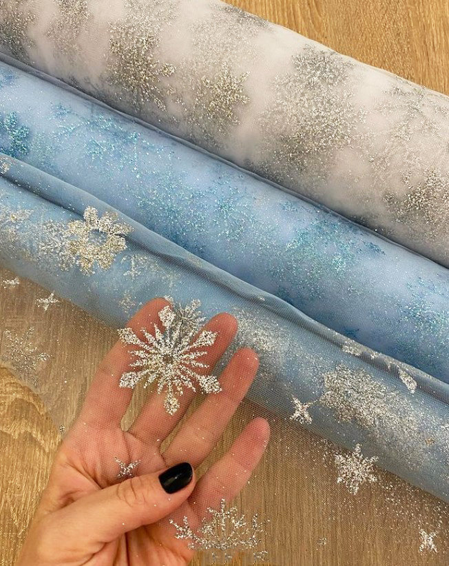 MILISTEN - Rotolo di tulle/organza natalizio con brillantini e motivo