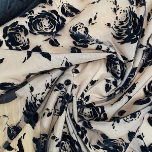 Black Tulle with Plush Roses Tulle with velvet roses Wedding White Tulle Bridal Tulle fabric Wedding Tulle with vevet Roses White Roses