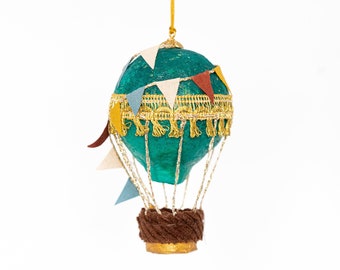 Decorative hot air balloon in spun cotton, hot air balloon decoration to hang, green and gold hot air balloon in vintage style with flags